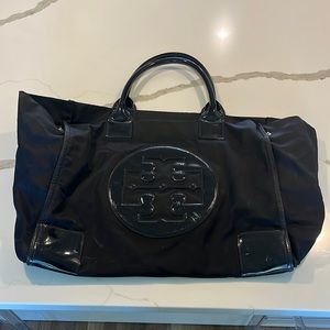 TORY BURCH Women’s Ella Patent Tote Bag in Black